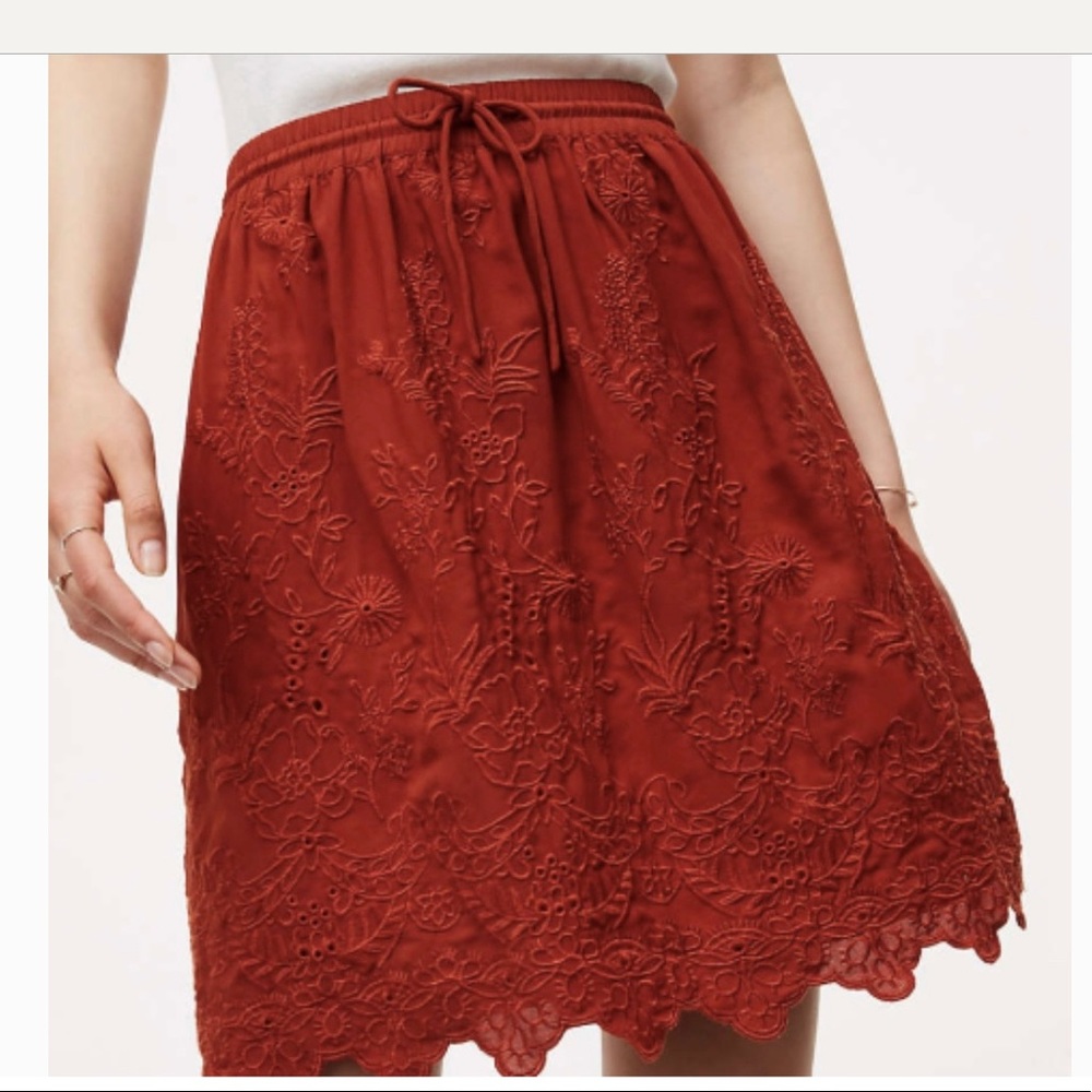 Floral Embroidered Drawstring Skirt in Oat Copper